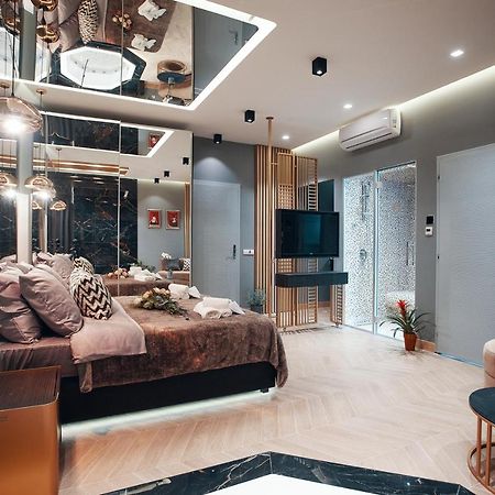 Monza Mirror Apartment Kikinda Zewnętrze zdjęcie